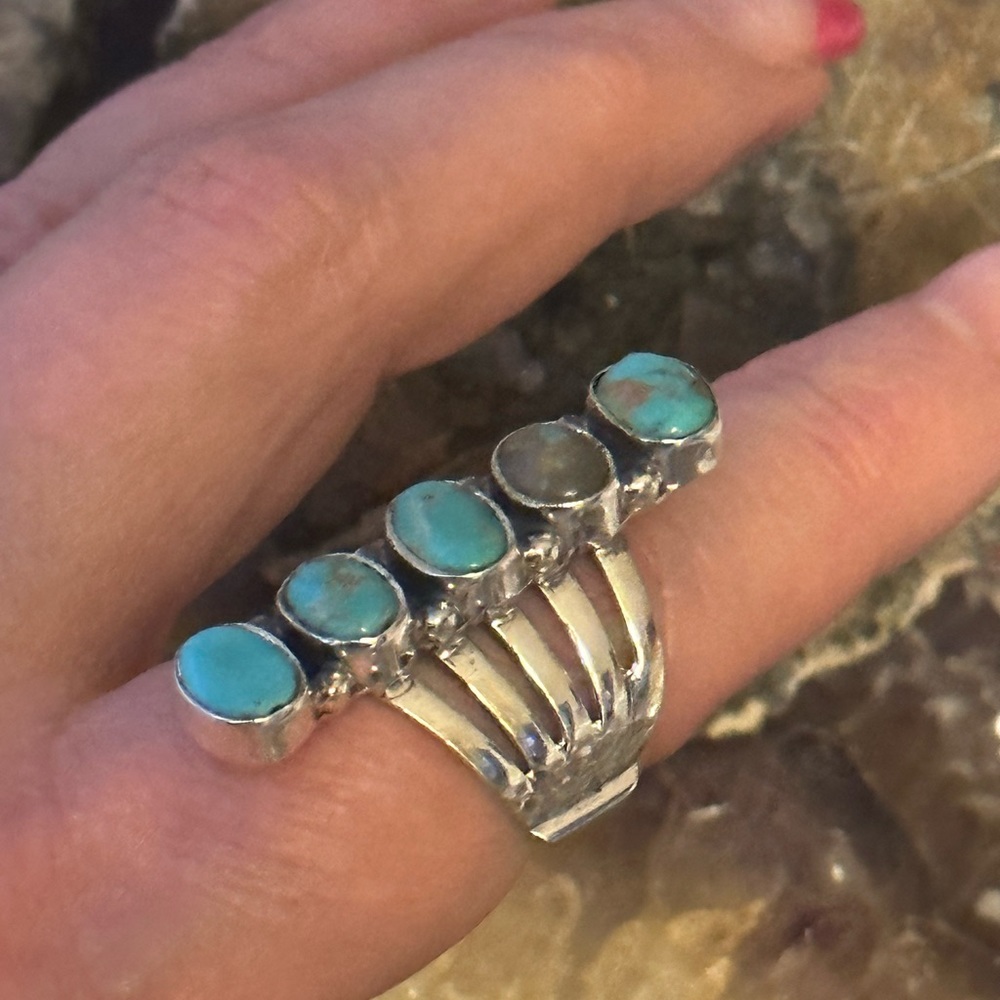 Turquoise long sterling silver southwestern ring - Picture 5 of 7